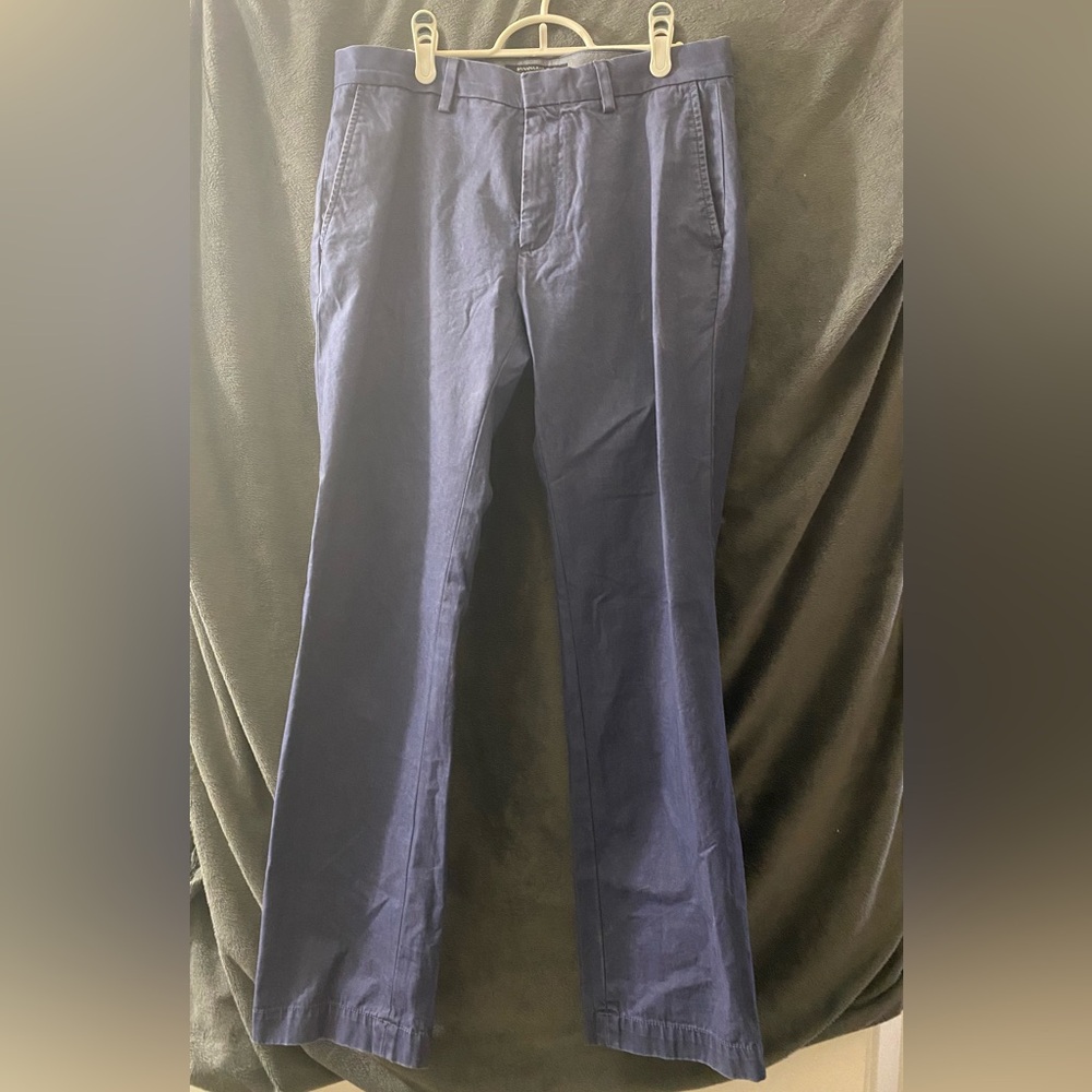 Banana Republic Men’s pants. Summer 2012.